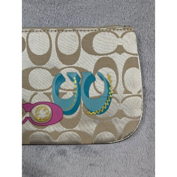 Coach Est 1941 Wristlet Wallet Purse Canvas Classic Signature Wrist Strap Y2K - Picture 2 of 16